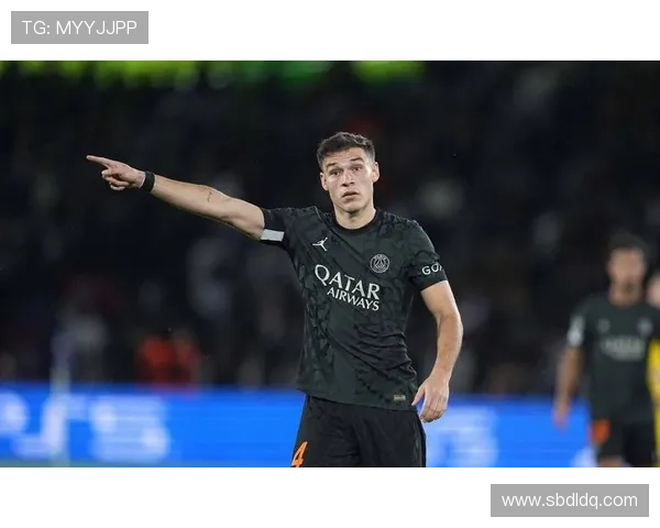 加拉塔萨雷中场组织核心表现稳健，持续引领球队冲刺新赛季