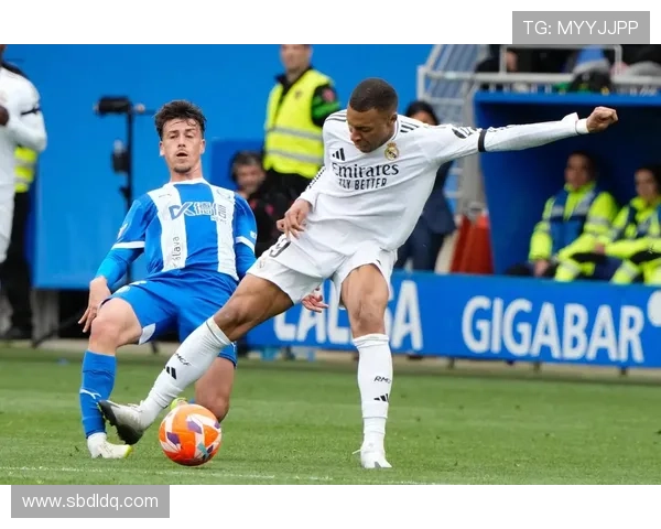 皇马比赛节奏失控，表面稳定难掩场上被动局面