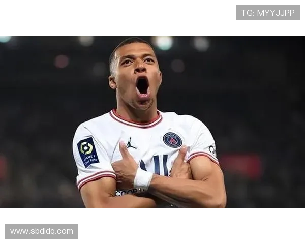 巴黎中场失控致攻防转换混乱，问题已逐步反映在比赛表现中